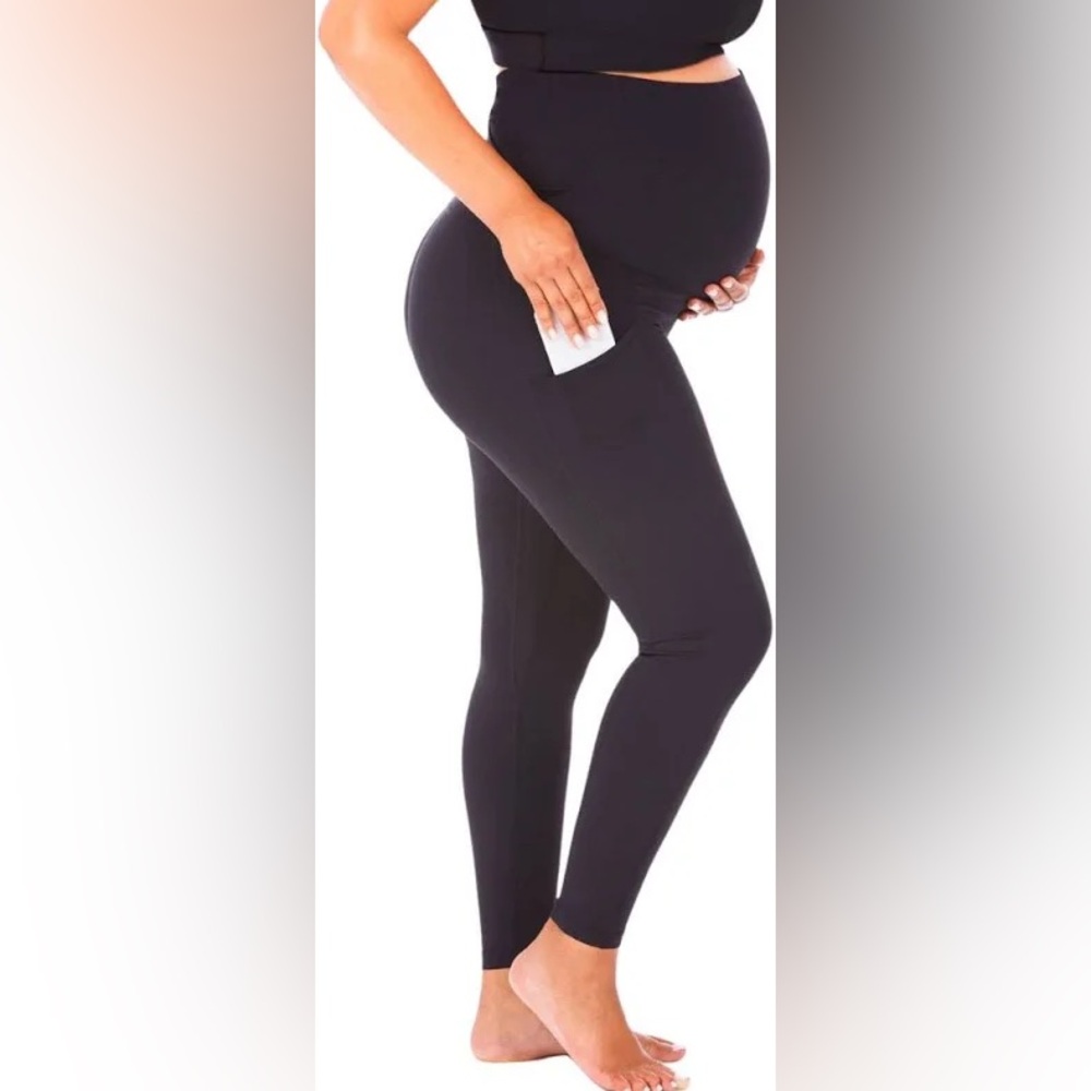NWT! Love and Fit Maternity Leggings.